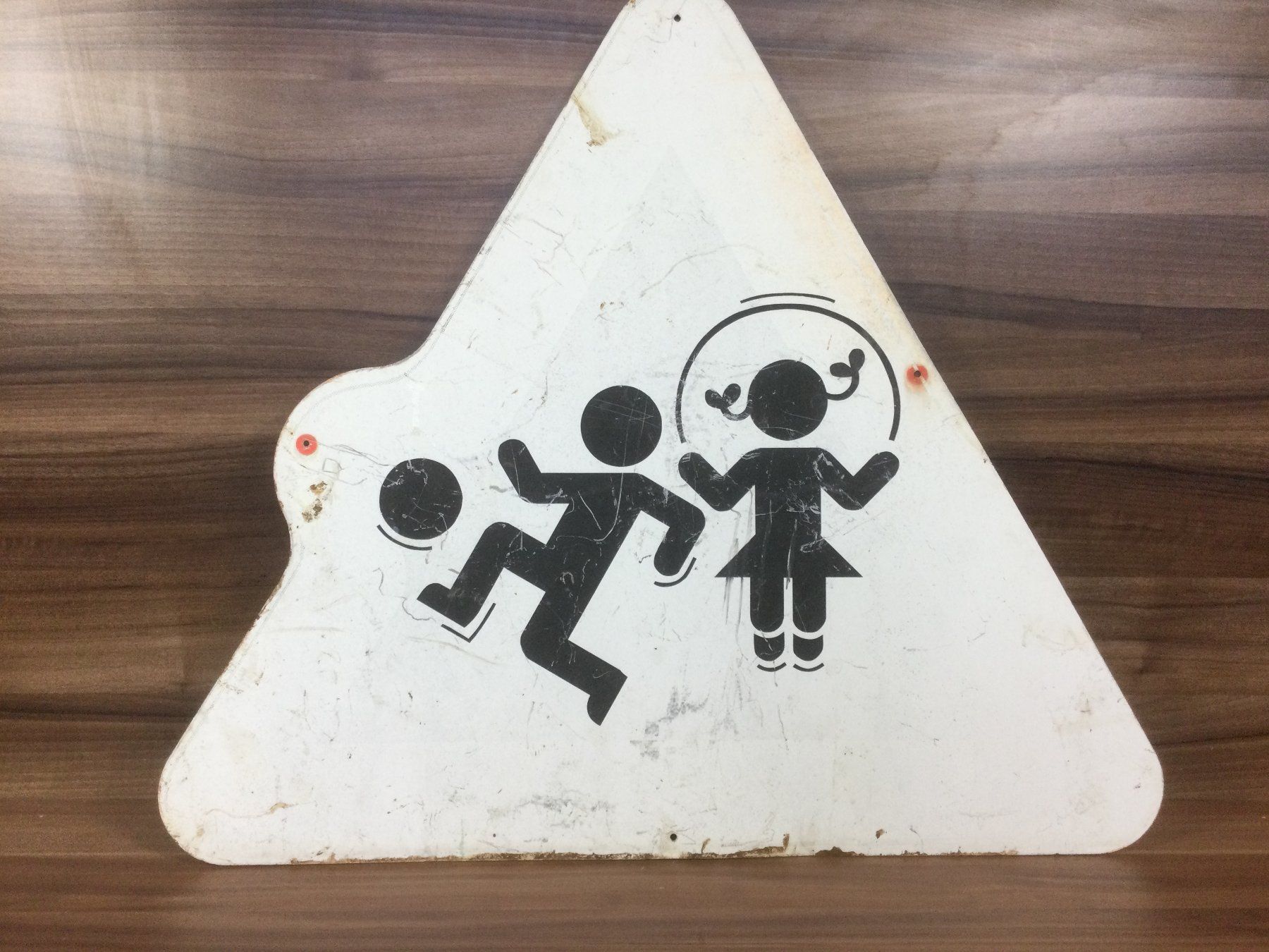 Insegne: Gebrauchtes Verkehrsschild Achtung Kinder – Usato da Wangen SZ venduto da kuriosum12 2