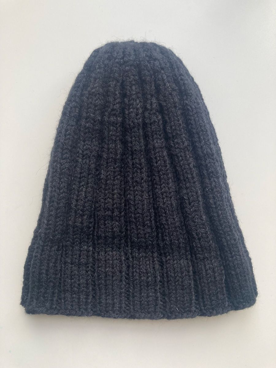 Copricapi, berretti & cappellini: Mütze/Beanie, handgestrickt – Usato da Bern venduto da Economic-spider 2