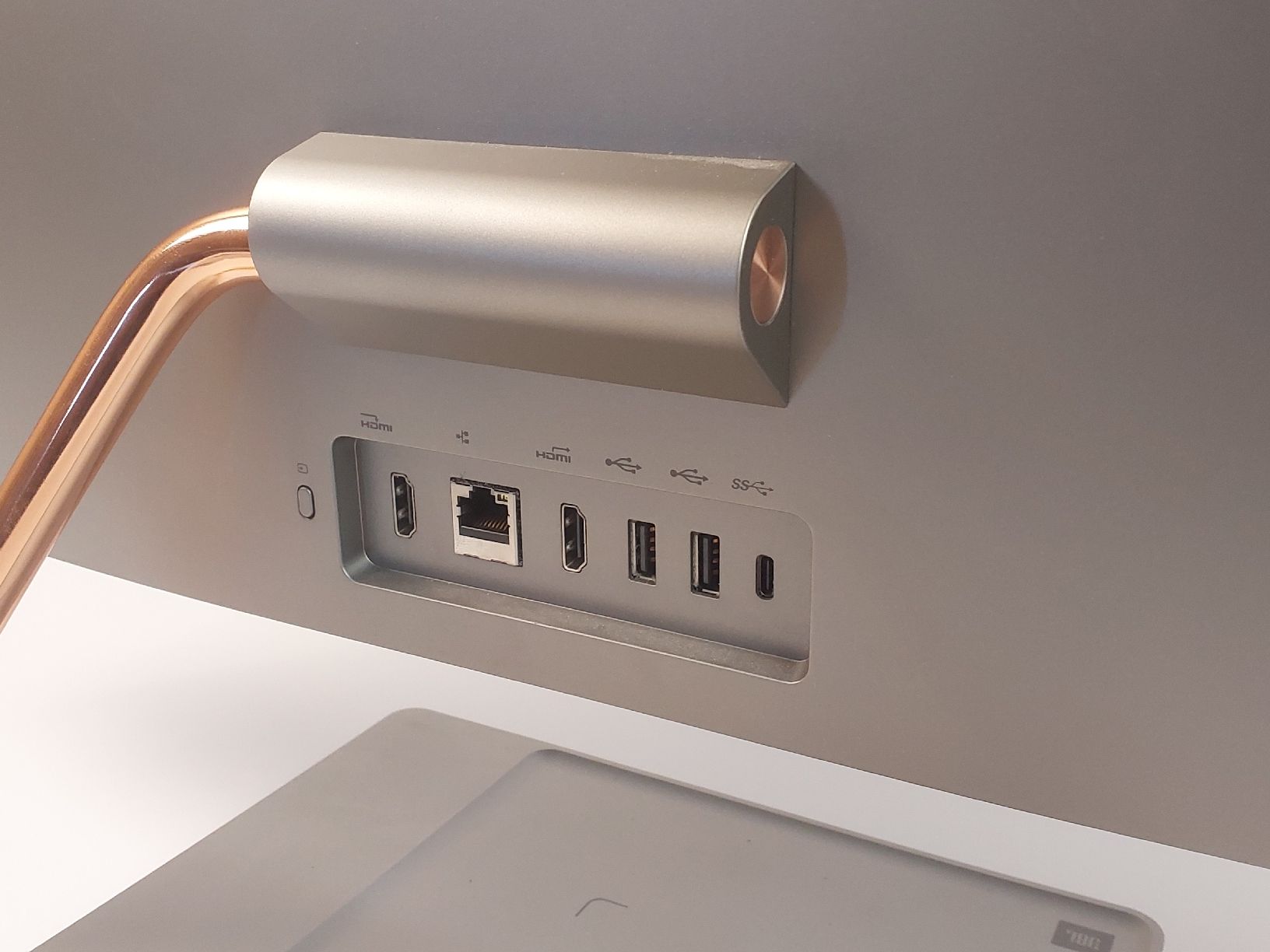 Lenovo PC: Lenovo All-in-One PC i7 – Nuovo (secondo la descrizione) da Luzern venduto da CAZS_Luzern 6