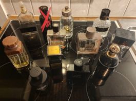 12 Parfum Flacons diverser Marken