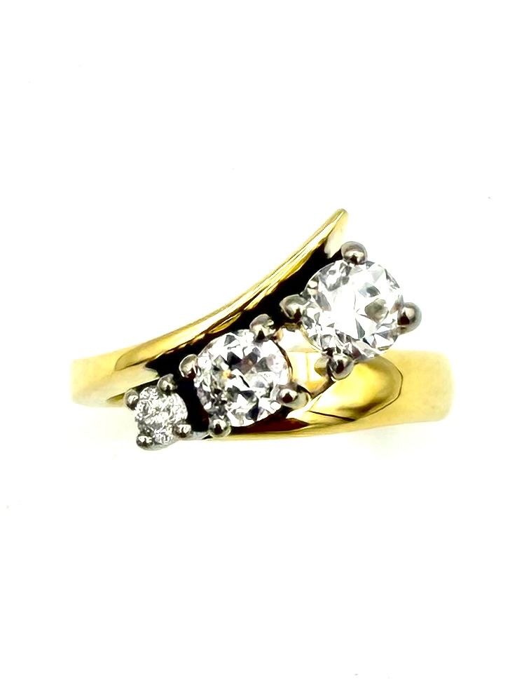 Anelli: Bague vintage 2 ors et diamants – Usato da Renens VD venduto da Diademe.sarl