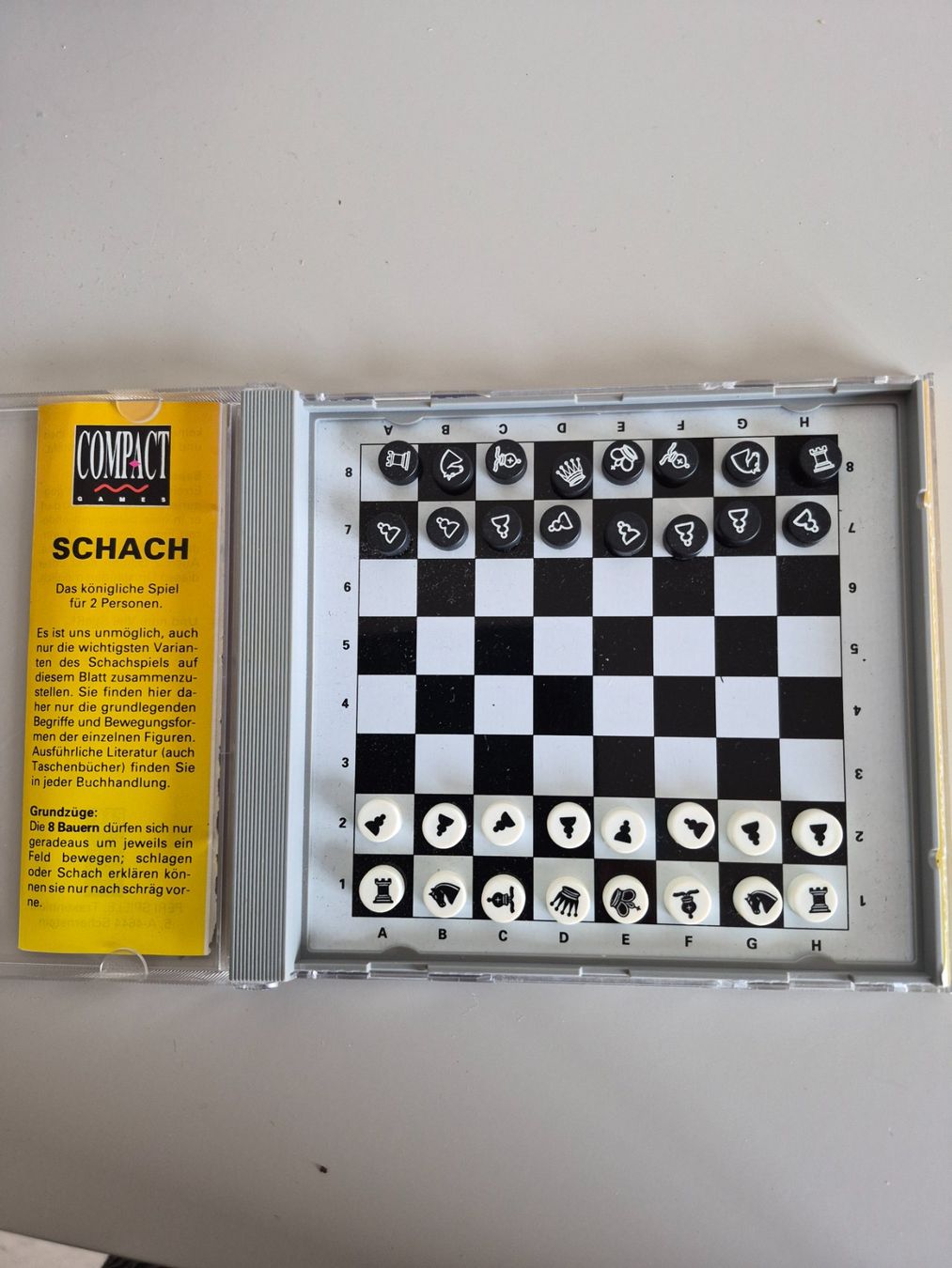 Spiele: Schachspiel und Backgammon CD Format – Gebraucht aus Ennetbürgen von thb_b66b 1