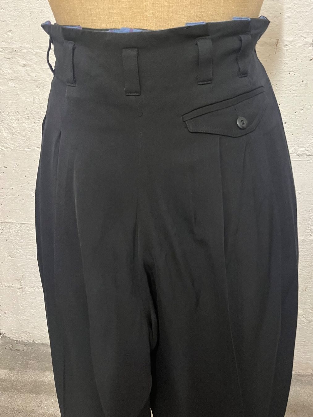 Pantaloni: Original Ernst Walder / Helveticum, schwarze Hose Gr.42 – Usato da Zürich venduto da reg_rf87 2