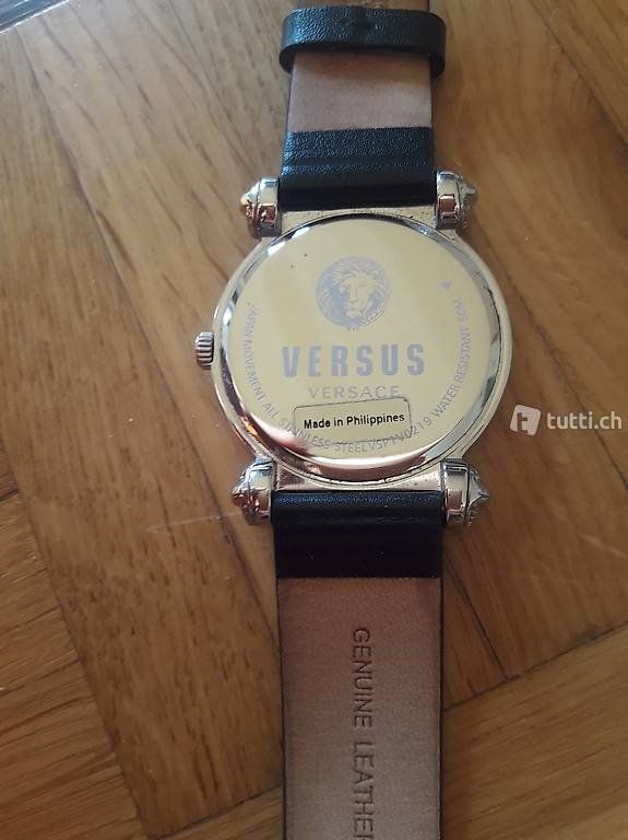 Versace Orologi: Original Versus Versace Armbanduhr – Nuovo (secondo la descrizione) da Würenlos venduto da Esmeralda74 2