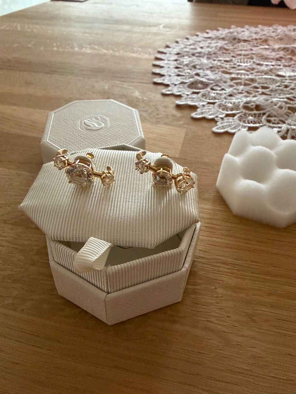 Swarovski Orecchini pendenti & Orecchini a lobo: Swarowski Ohrringe – Nuovo (secondo la descrizione) da Uitikon Waldegg venduto da KingaP 1
