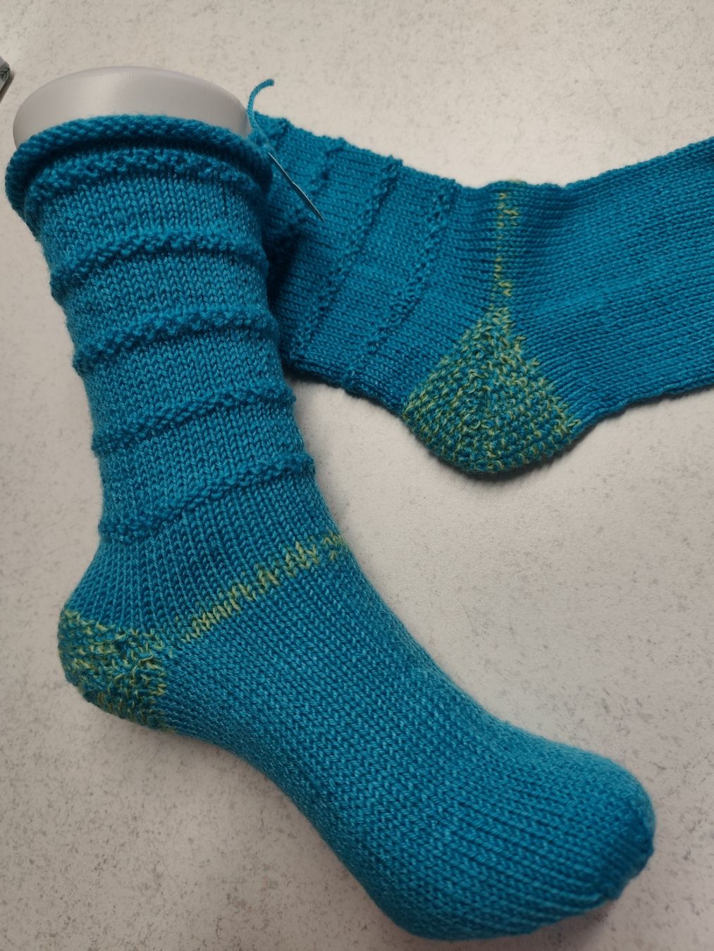 Calze: Handgestrickte Socken Gr 35-37 – Nuovo e nell'imballaggio originale da Glarus venduto da Tutticolori55