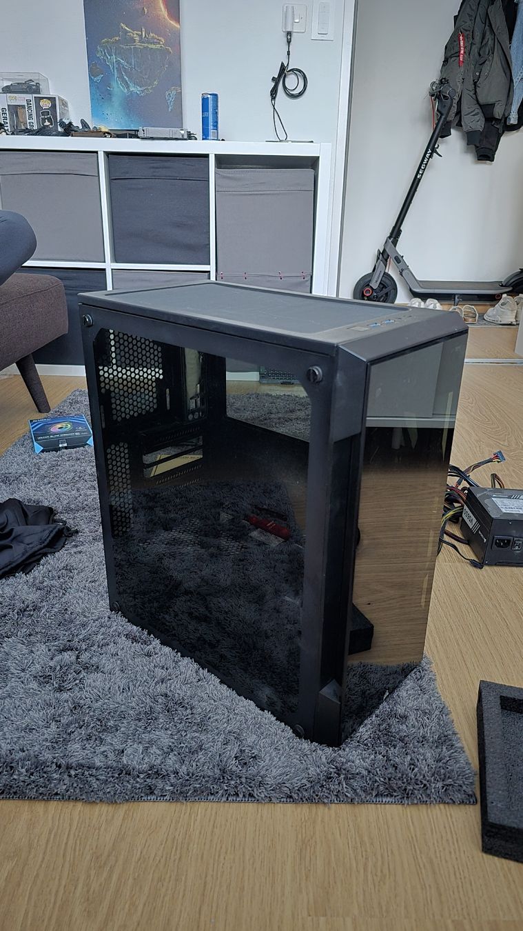 Corsair Custodie: PC Gehäuse Corsair schwarz – Usato da Wittenbach venduto da Qexxet