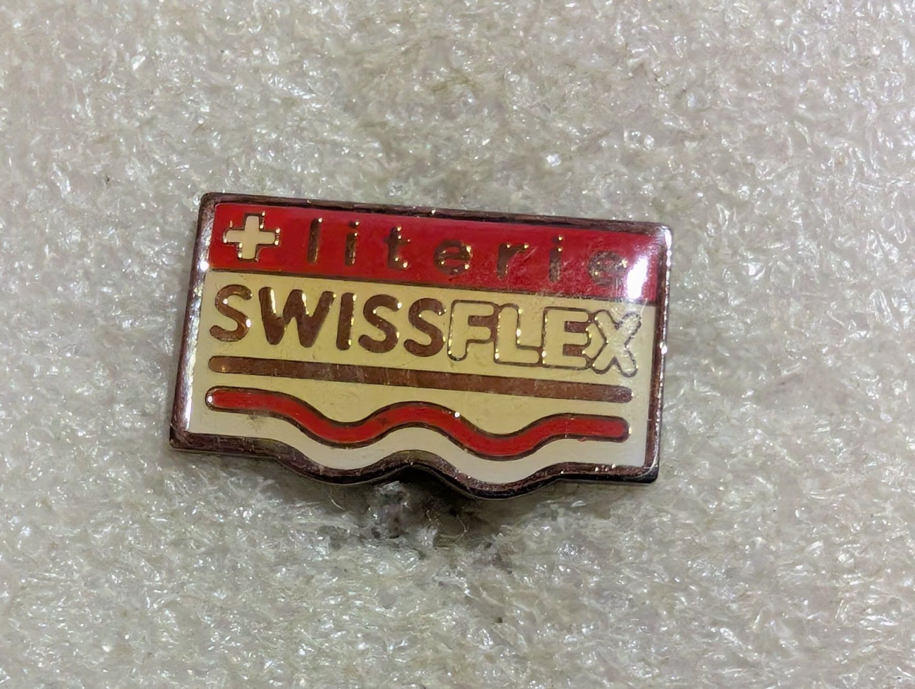 Placchette & Badge: Ansteckpin 211: Swissflex – Usato da Oppligen venduto da Pin-Fall-Shop