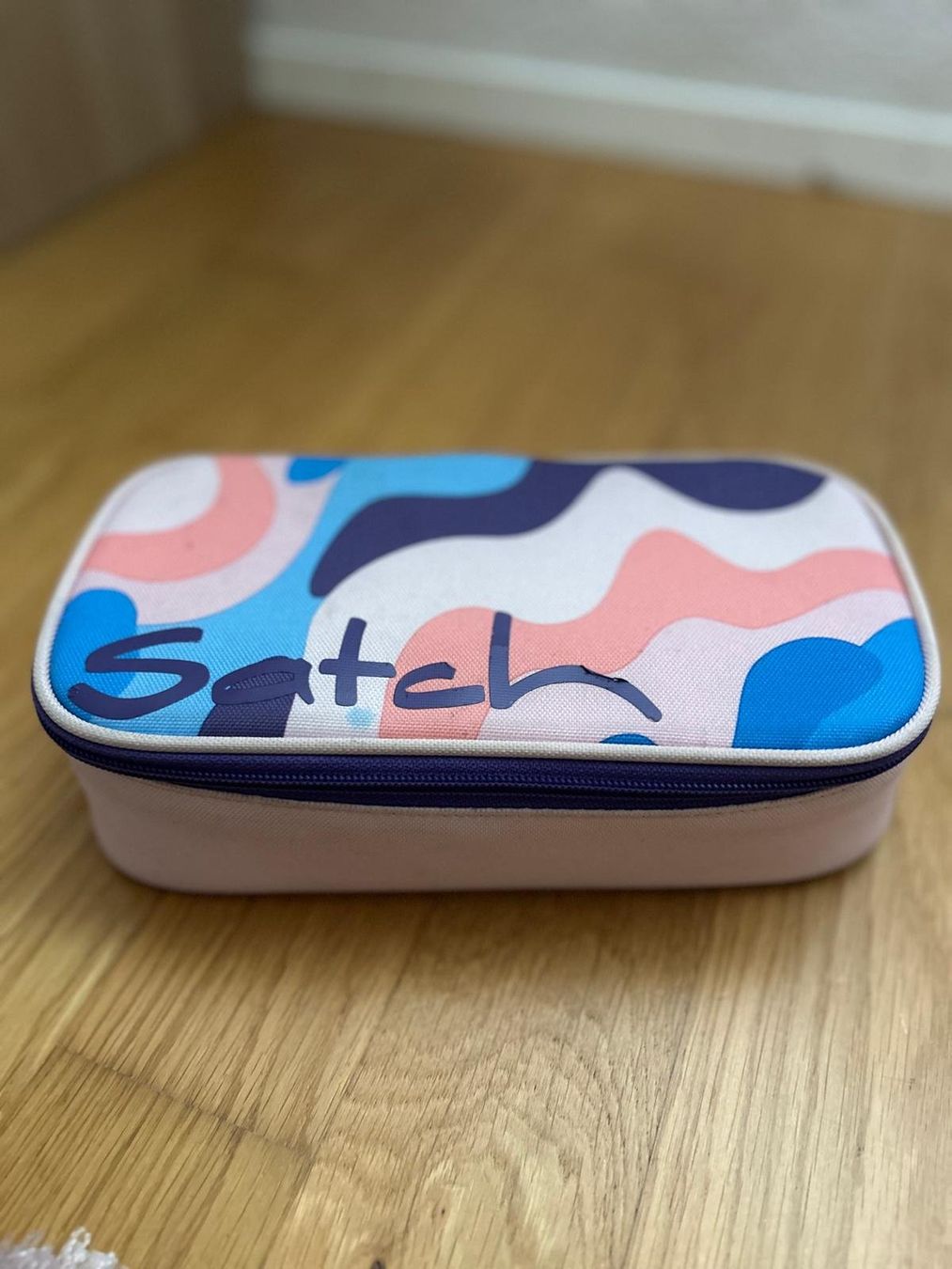 Satch Kindertaschen: Schulrucksack Mädchen der Marke SATCH inklusive Etui – Gebraucht aus Steinmaur von sea-bear 5