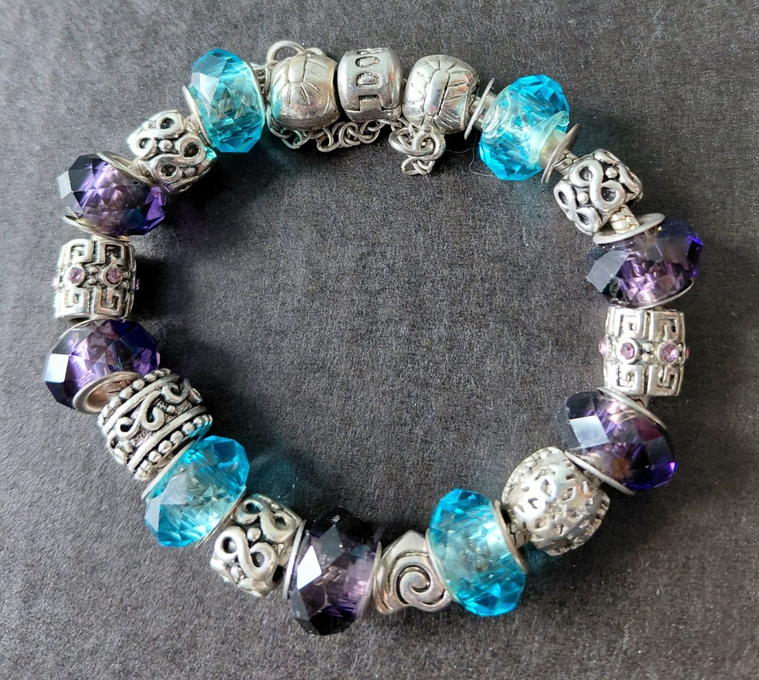 Pandora Bracciali & Braccialetti: Original Pandora-Charm-Armband – Usato da Sursee venduto da Benevol 3