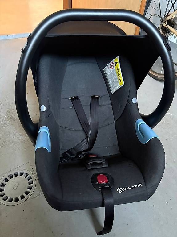 Carrozzine: Kinderkraft Babyschale/Wagen – Usato da Zetzwil venduto da wolwernieves