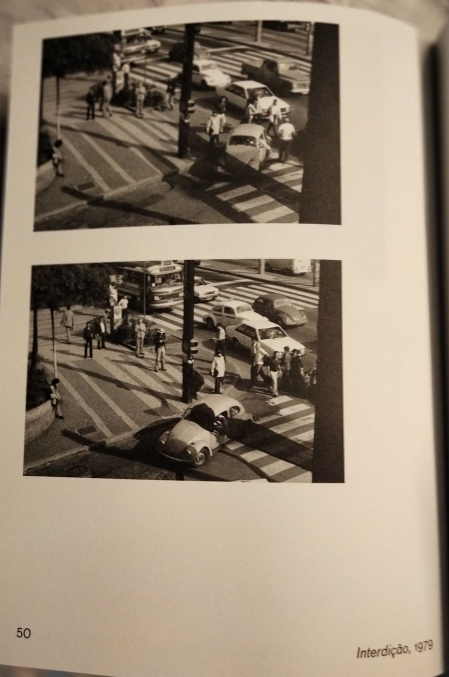 Livres: Resistance Performed - Kunstbuch Lateinamerika – D'occasion à Niederglatt ZH par Siegfried67 5
