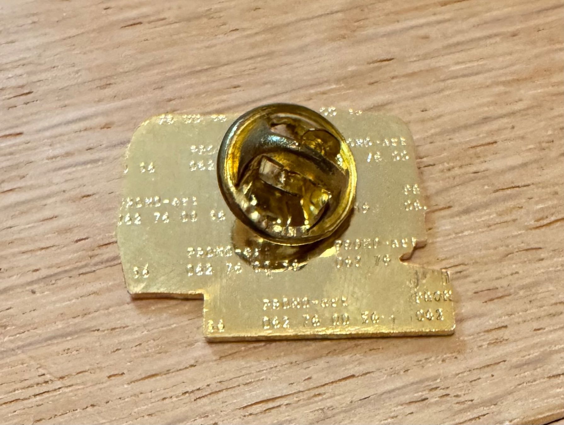 Placchette & Badge: Pin / Anstecker Ich bin Camper – Usato da Winkel venduto da Schorley 1