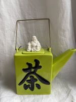Asiatische Kanne grün