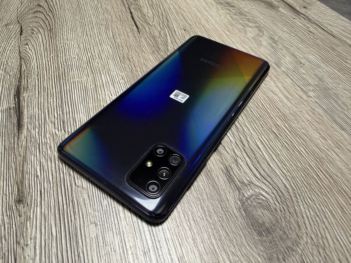 Samsung Telefoni cellulari / Smartphones: Samsung A71 128GB – Nuovo (secondo la descrizione) da Benglen venduto da bmwgt 2