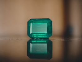 Natural Important Emerald Smaragd Gemstone 7.34 ct Certified