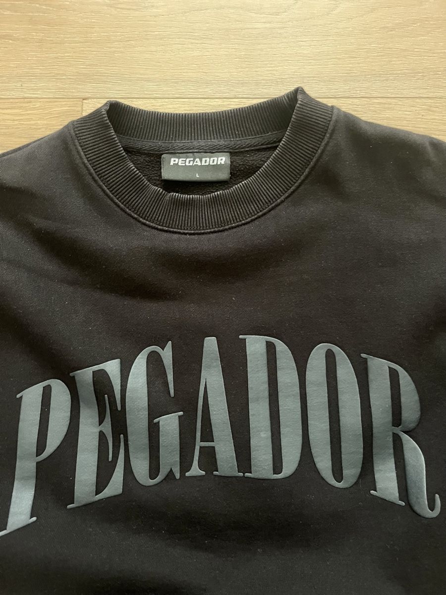 Pegador Pullover & Sweatshirts: Pullover Pegador schwarz Grösse L – Gebraucht aus St. Gallen von yve_grf8 1