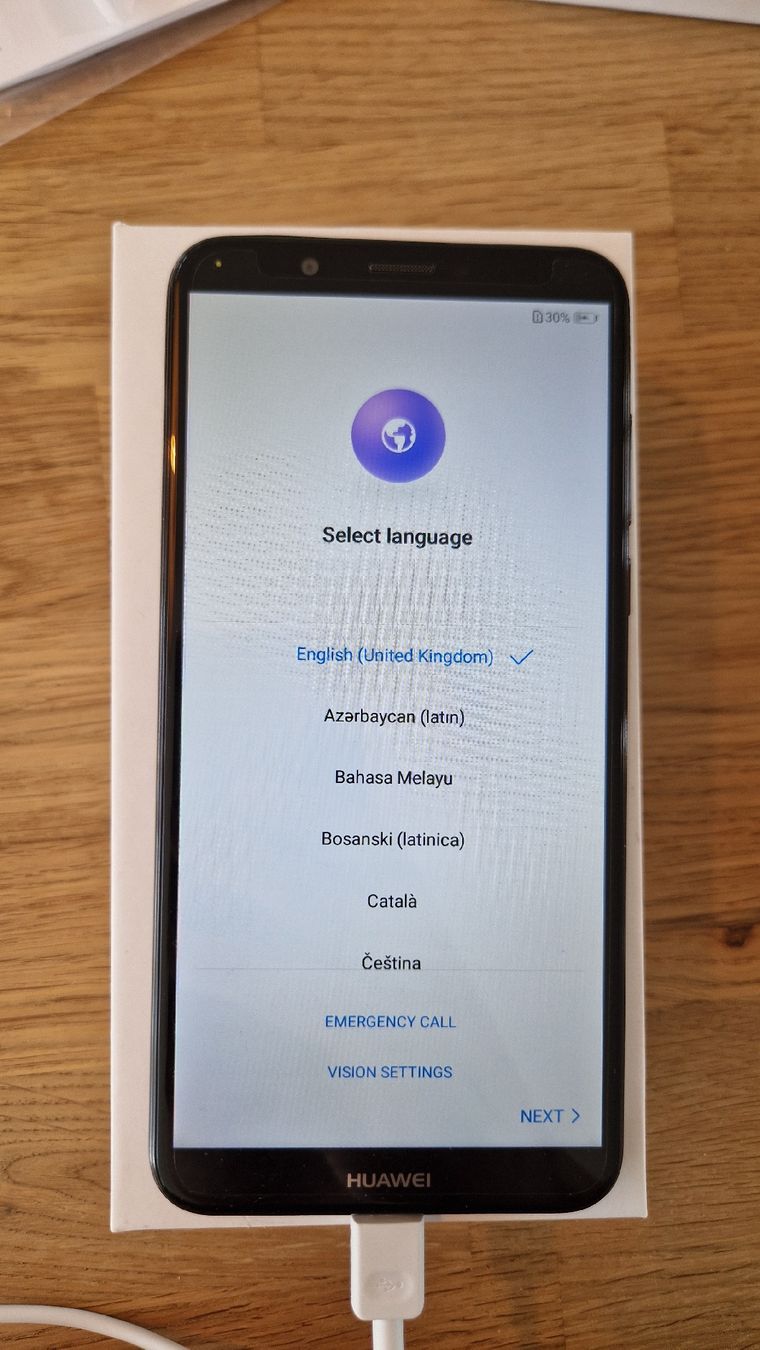 Huawei Telefoni cellulari / Smartphones: Huawei Y7 2018 New Smartphone – Nuovo (secondo la descrizione) da Islikon venduto da SnazzyYazzy 4