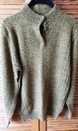 Pullover mit Stehkragen, olivengrün - Grösse S -
