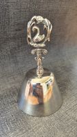 Handglocke Zierschwan Metall antik DEKO Zustand OK