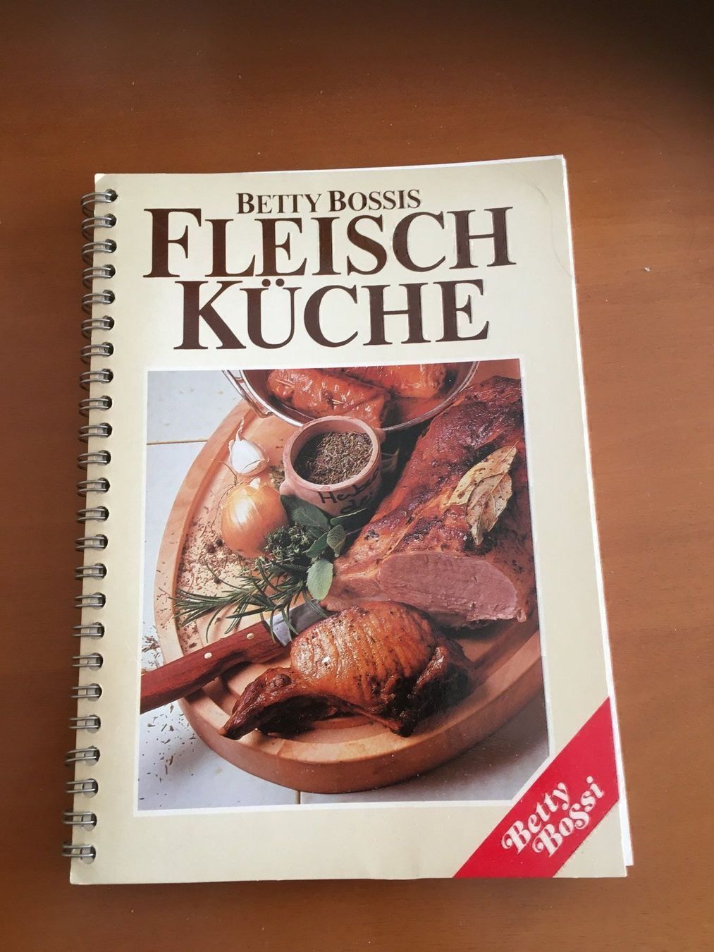 Komplettküchen: Betty Bossi Fleischküche – Gebraucht aus Bergdietikon von book-4-you