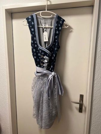 Sehr schönes Dirndl, neu ! Grösse 46