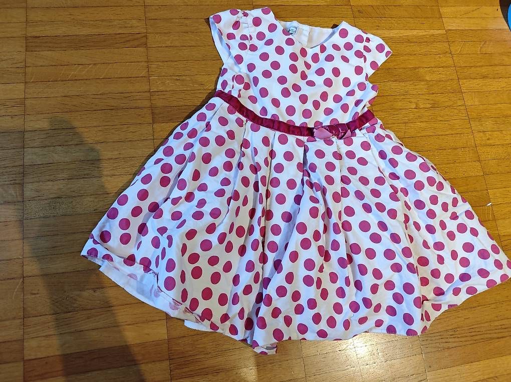 Vestiti & Gonne: baby kinder kleid 80 – Nuovo (secondo la descrizione) da Aesch BL venduto da desi1991