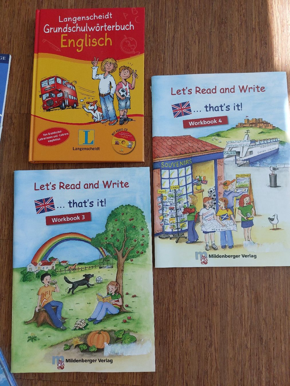 Libri: Englisch Lehrmittel Unterrichtsmaterial Primarschule – Usato da Effretikon venduto da swobdo 9