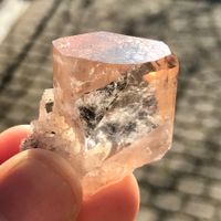 perfekter Topas roh Kristall,  Whiskey Farbe, 140 Karat