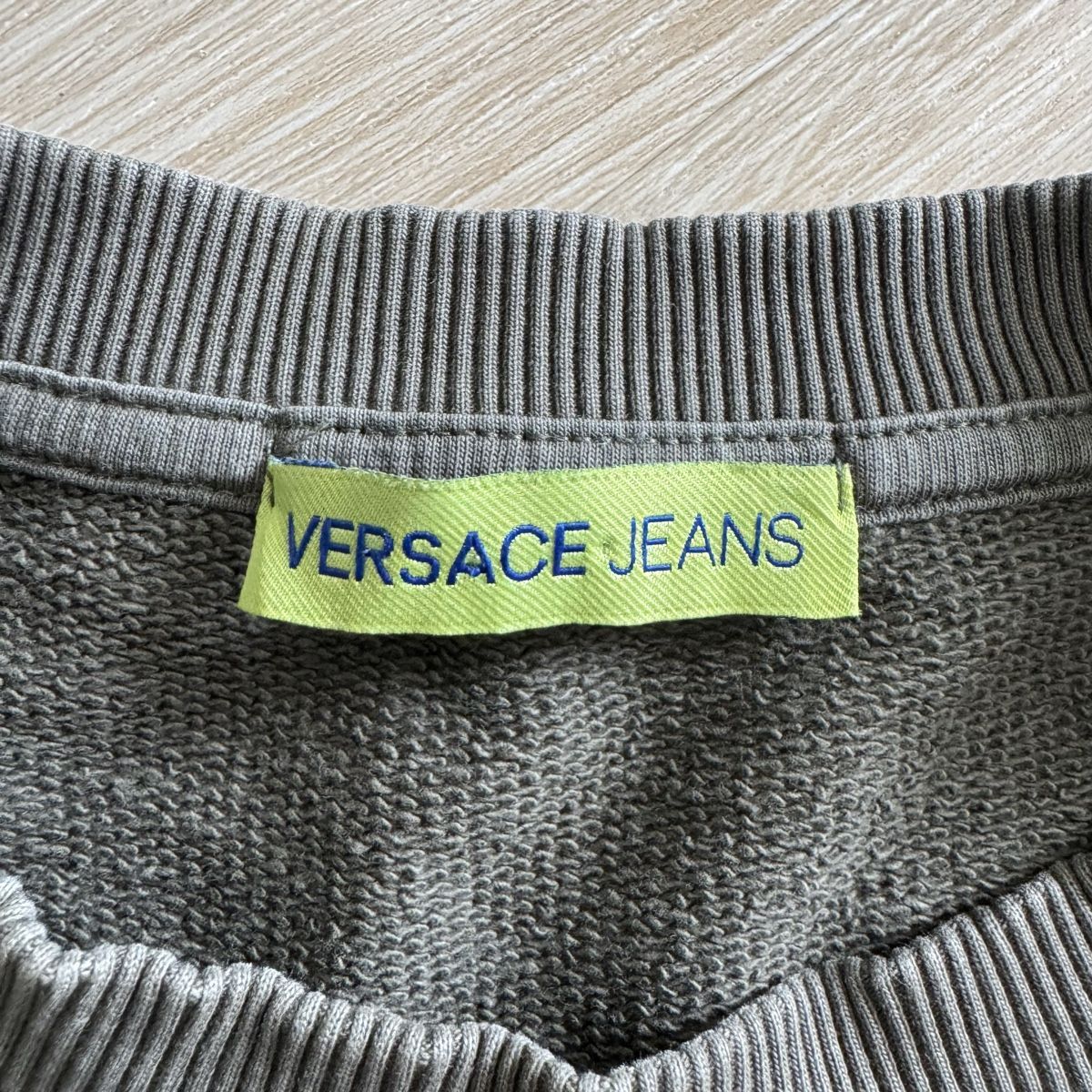 Versace Pullover & Sweatshirts: Pull Versace Jeans Taille M – Neu (gemäss Beschreibung) aus Colombier NE von kajo04 3