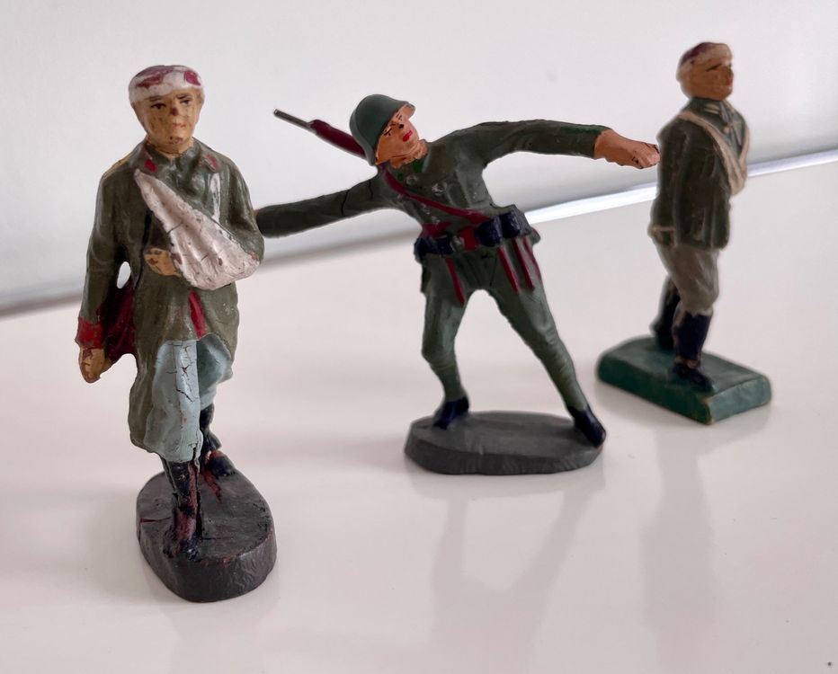 3x Spielzeugfiguren Elastolin Wehrmacht WWII 4