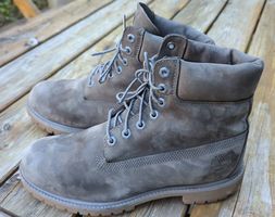 Timberland 6-Inch Taupe Boots Gr. 9 1/2W