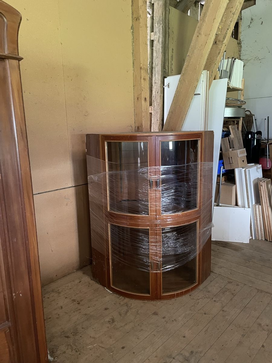 Vitrines: Vitrine/ Eckvitrine  – D'occasion à Schübelbach par leodch 4