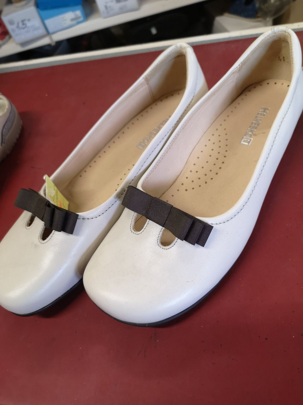Helvesko Scarpe da donna: Helvesko – Nuovo e nell'imballaggio originale da Möhlin venduto da Highwaytom