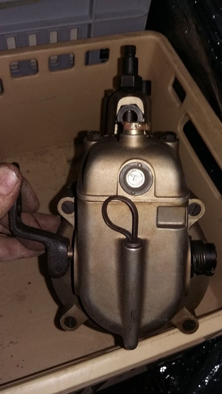 Saurer Alle Ersatzteile: 4 Zylinder Oldtimer Einspritzpumpe Scintilla? Bauart Deckel – Gebraucht aus DULLIKEN von Lerchclassicdulliken 3