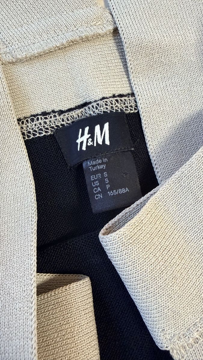 H&M : H&M Kleid Grösse XS / 34 neu – Nuovo (secondo la descrizione) da Bonstetten venduto da AngelaF23 2