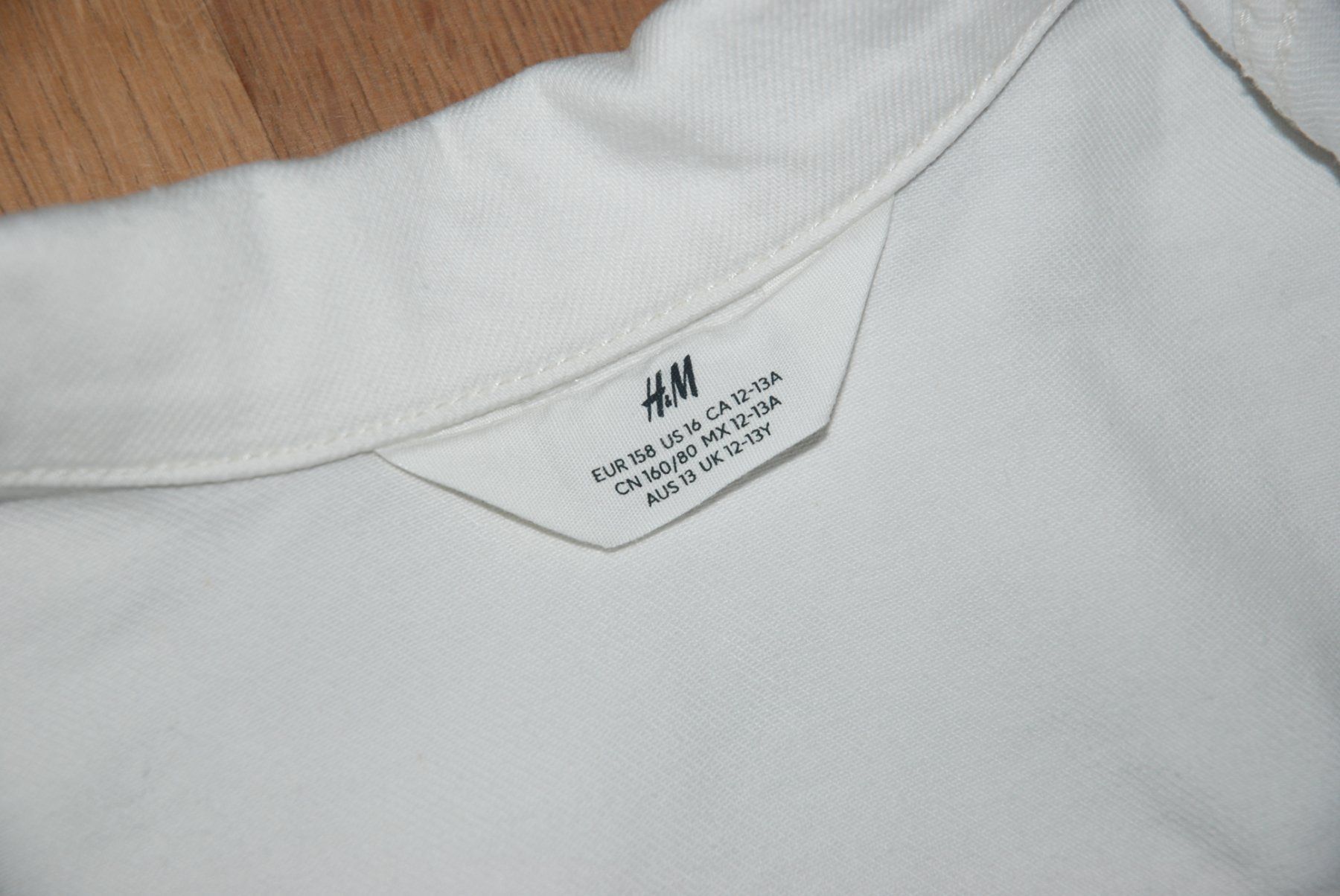 H&M Vestes & Manteaux: Jeansjacke weiss, H&M, Gr. 158 – D'occasion à Laupen BE par sabale 5