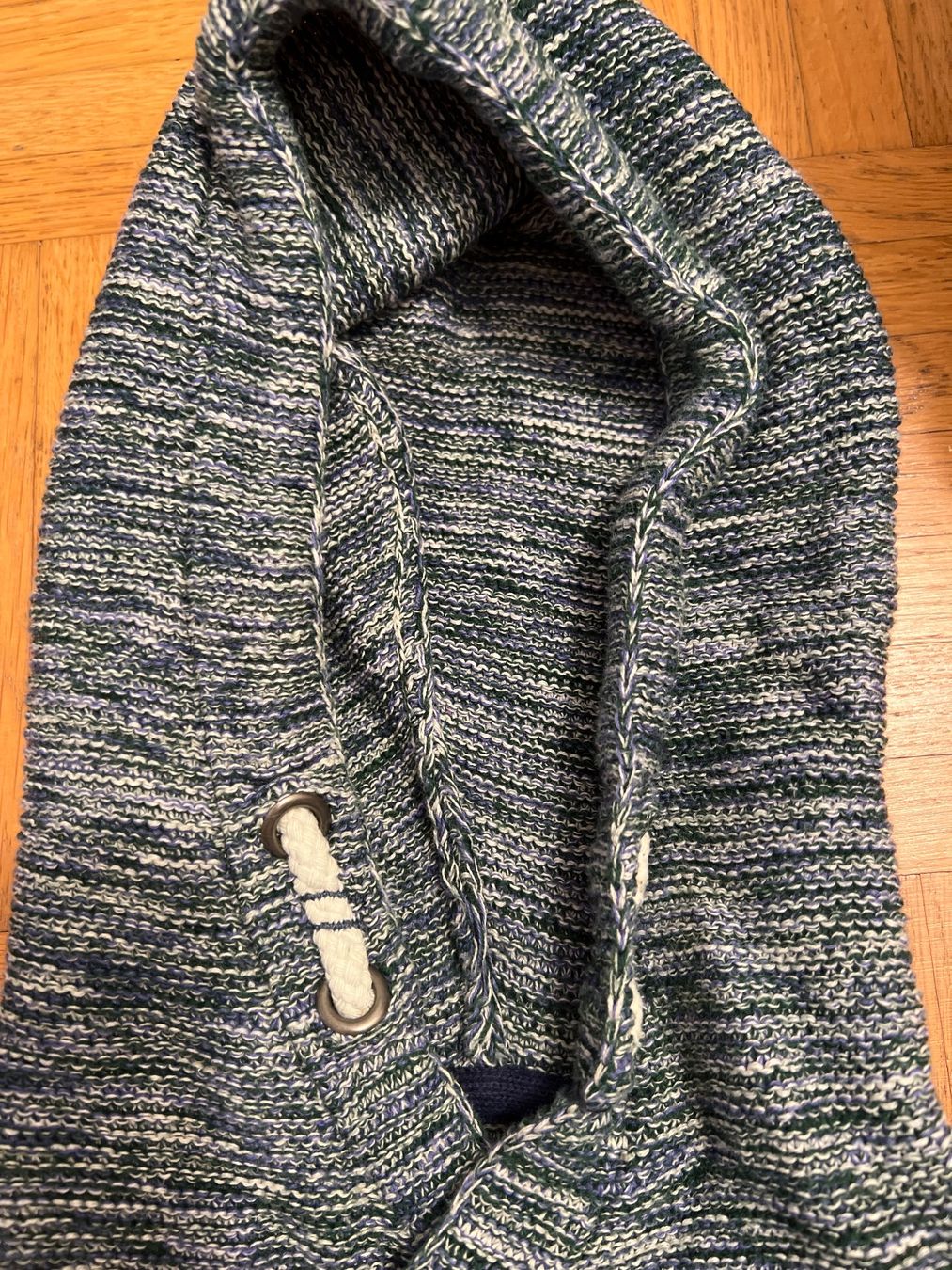 Zara Pullover & Sweatshirts: Kapuzenpullover Strickoptik blau meliert Grösse 122 – Gebraucht aus Winkel von Tilivika 4