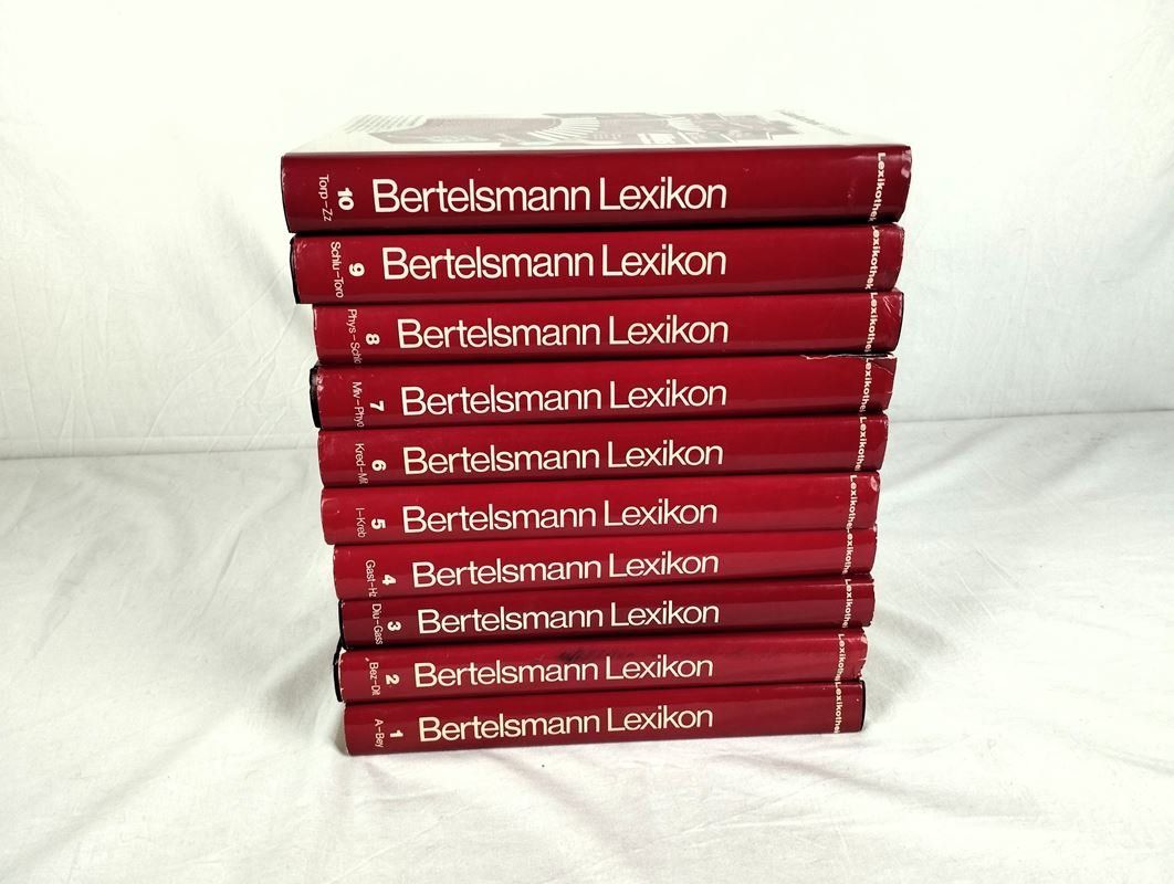 Libri: BERTELSMANN Lexikon in 10 Bänden – Usato da Schübelbach venduto da Restwert_Schubelbach