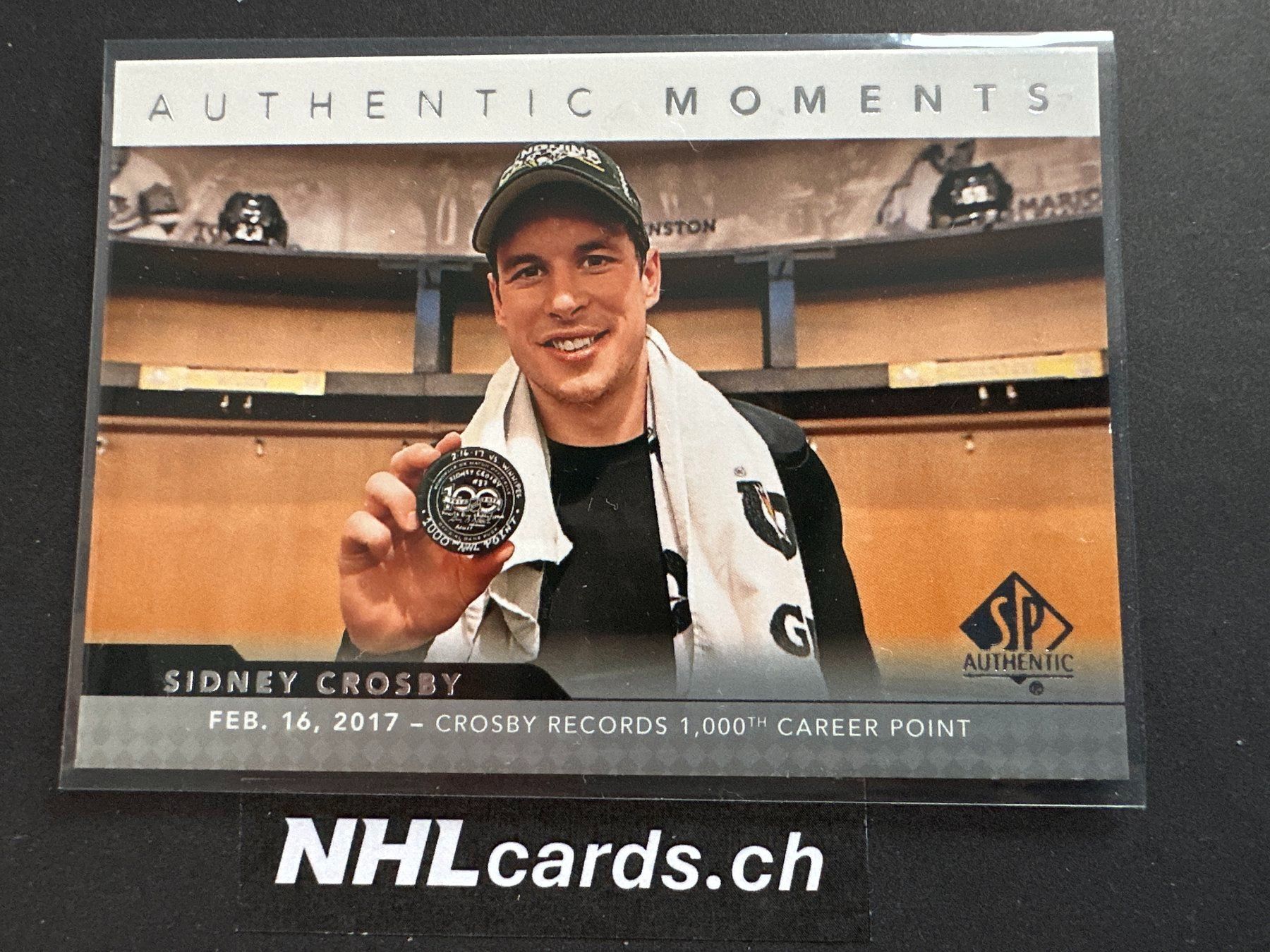 NHL Carte collezionabili: Sidney Crosby NHL Authentic Moments Insert Card – Usato da Belp venduto da nhlcards.ch