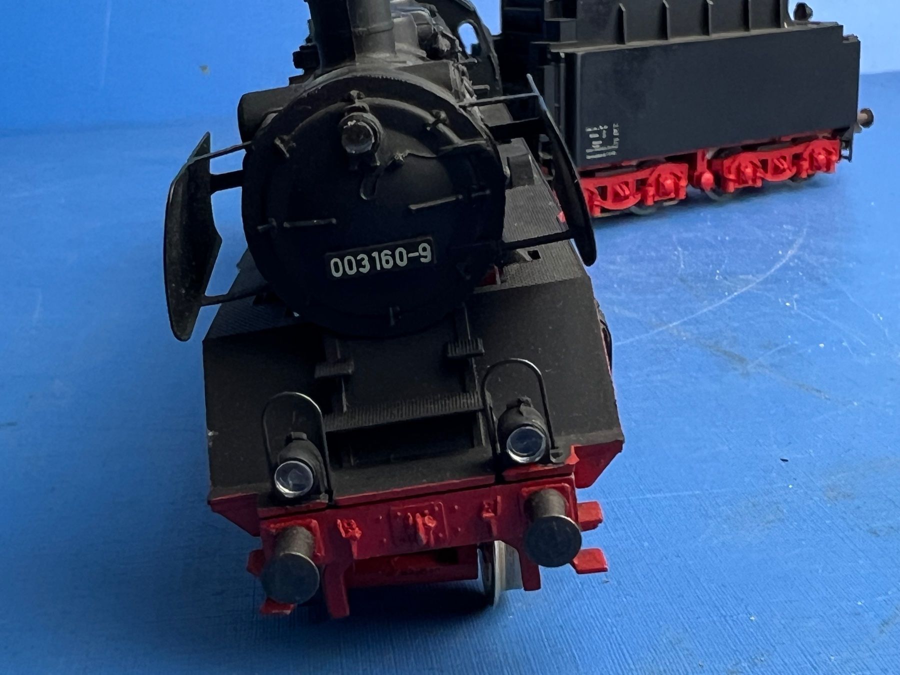 Märklin Modelleisenbahnen: Lock ca. 25 cm Märklin mit Tender 23914 – Gebraucht aus Unterengstringen von Gustav03 9