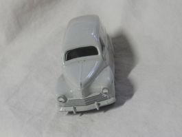 LEADER ? PEUGEOT 203 BREAK  RESIN  PTT?  1:43  UNBESPIELT
