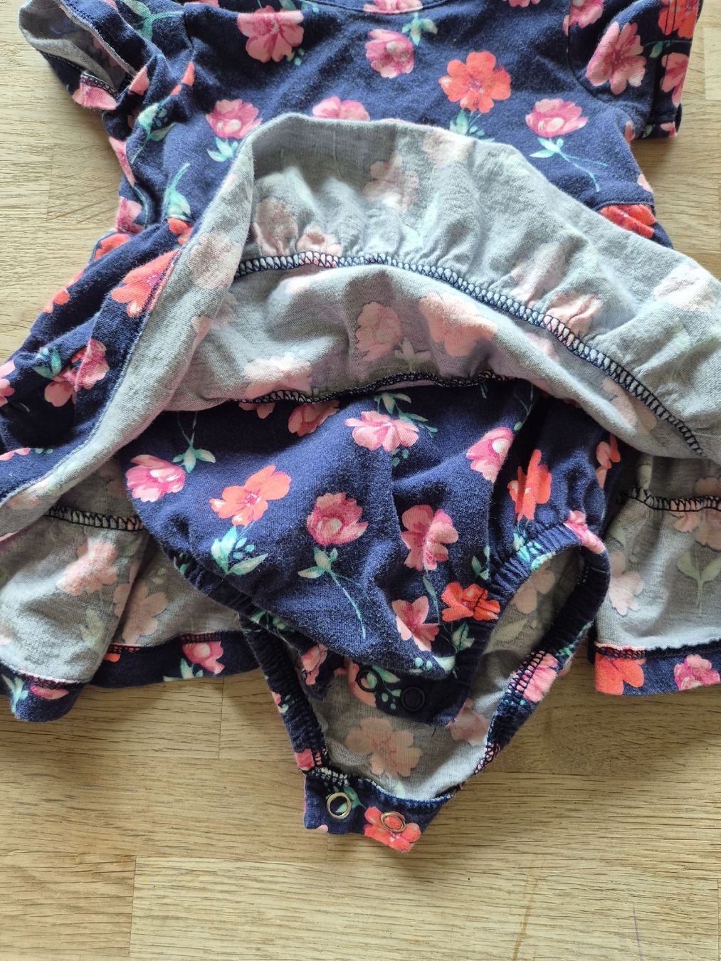 Carter's Kleider & Röcke: Kleid mit Body, Grösse 9 Monate  – Gebraucht aus Zürich von fordob 1