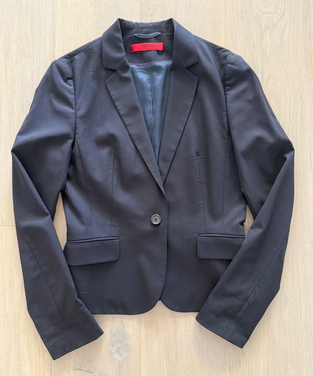 Hugo Boss Ensembles & Tailleurs: Hugo Boss Damen Hosenanzug mit Rock – D'occasion à Wilen b. Wollerau par cho_7k6w
