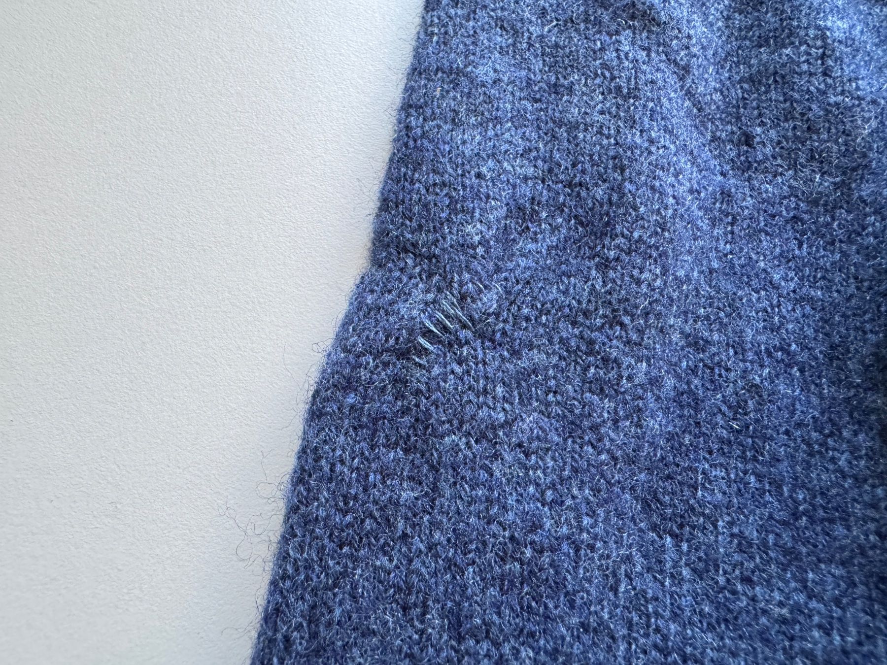 Maglioni & Felpe: L. L. Bean 100% Lamb wool pullover MEN Sz L – Usato da Neuchâtel venduto da _Easy_to_Find_ 3