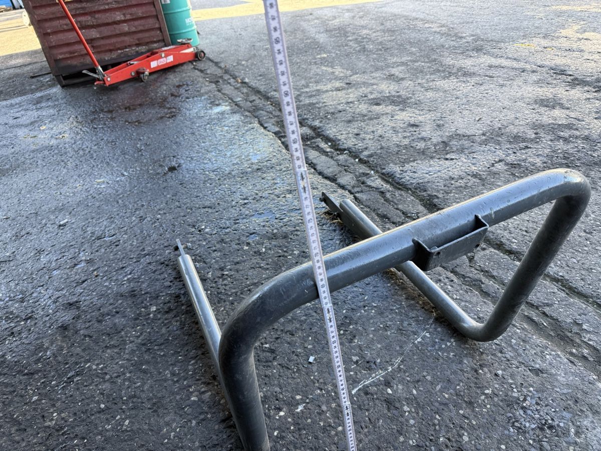 Alle Ersatzteile: Überrollbügel Bagger  – Gebraucht aus Düdingen von dan_k78h 2