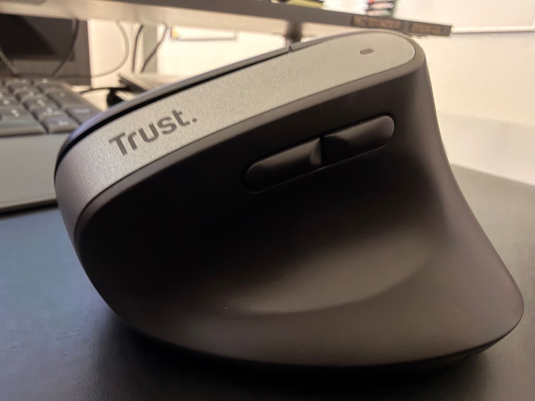 Trust Mouse: Ergonomische Maus von Trust – Usato da Utzigen venduto da aeg_dk8t 1