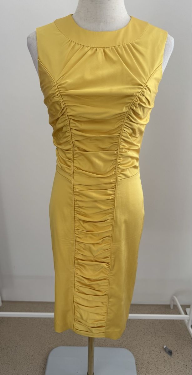 Emilio Pucci Robes: Vintage Emilio Pucci Seidenkleid – Neuf (Voir description) à Zürich par di_archive 3