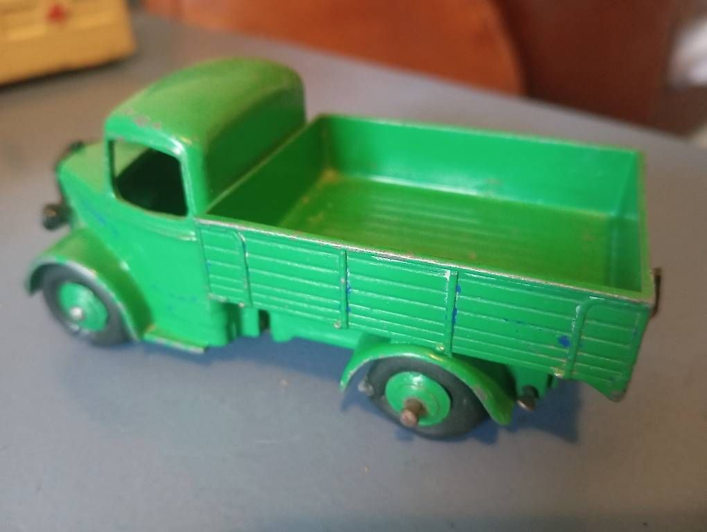 Dinky Toys Modellini d'auto: Bedford dinky Toys – Usato da Basel venduto da Petergunn 1