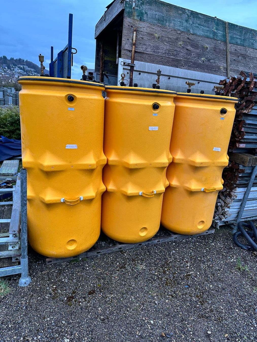 Abbeveratoi e trogoli: Wassertanks Pufferspeicher/ Regentonne, Top Zustand – Usato da Spreitenbach venduto da Space_X 1